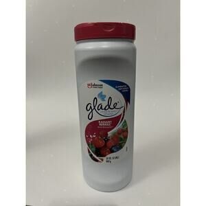 Glade Carpet & Room Freshener Radiant Berries 32oz New